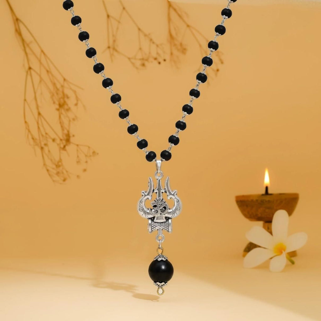 Om Shiva Trishul Karungali Mala – Spiritual Necklace for Men & Women