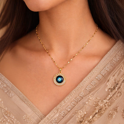 Stylish evil eye pendant necklace for protection and fashion